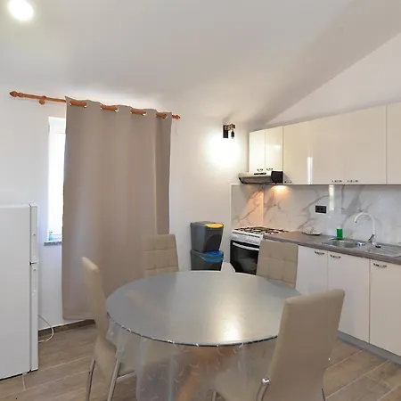 Fuer 4 Personen Ca 50 Qm In Fazana, Istrien Istrische Riviera * Fazana