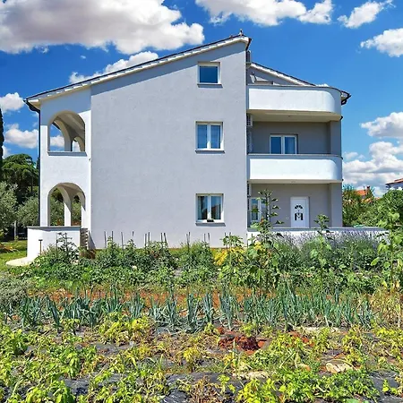 Fuer 4 Personen Ca 50 Qm In Fazana, Istrien Istrische Riviera